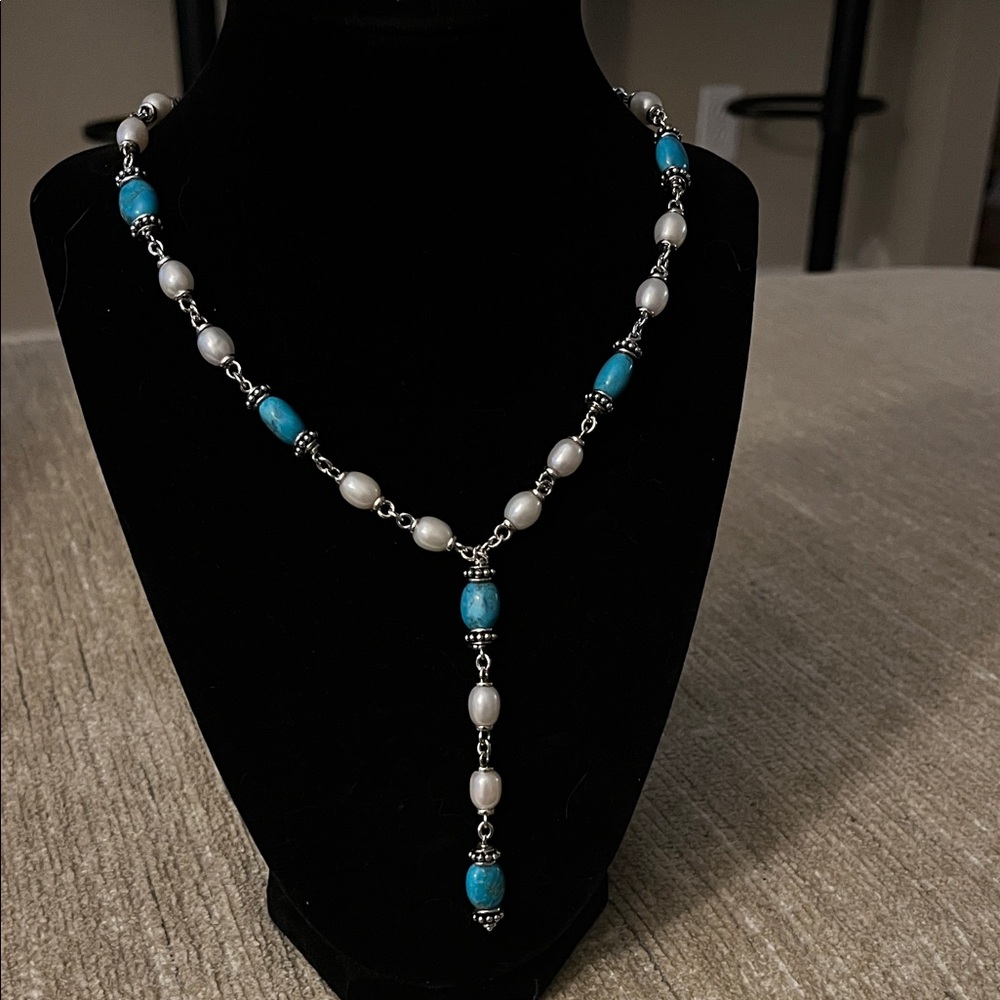 Elegant Turquoise and Pearl Silver Necklace